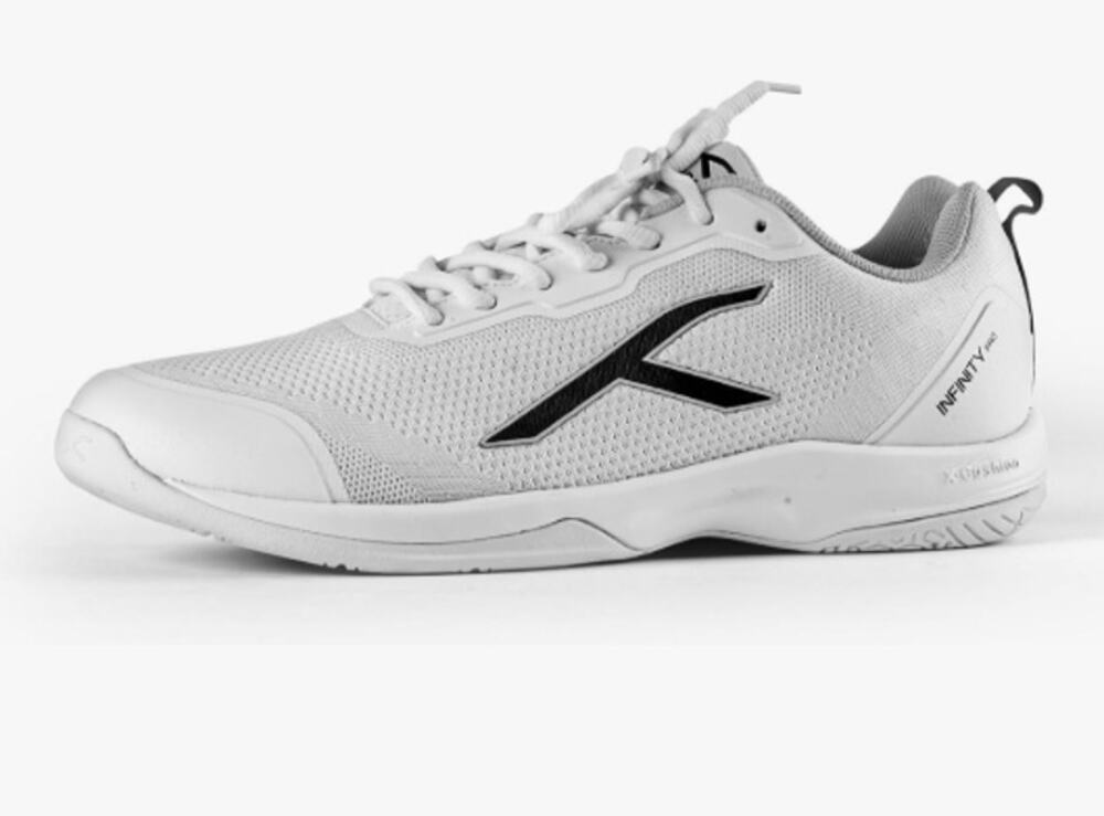 HUNDRED Infinity Pro Men's Athletic Sneakers White/Black Size 8 NIB